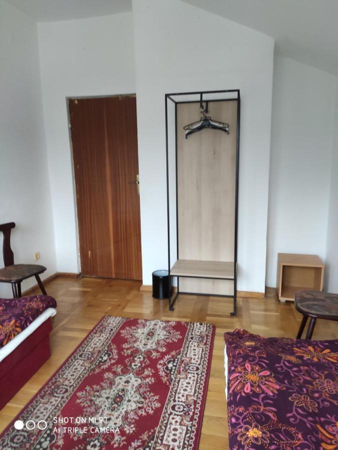 Popularna Guest Home Warszawa Exteriör bild